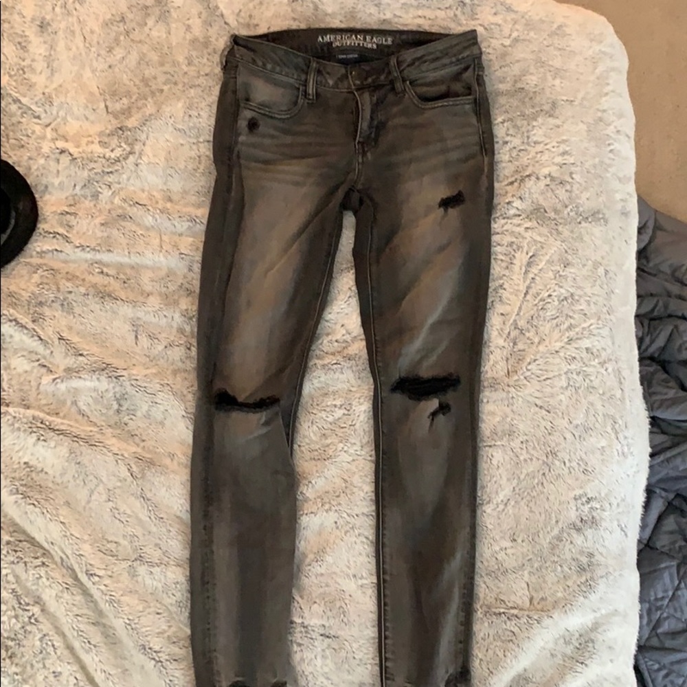 American Eagle Outfitters Destroyed Jeggings